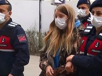 Antalya’da üçlü ilişkiye giren adam hızını alamadı partnerinin cinsel organını kesti!