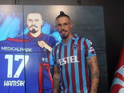 Trabzonsporlu Marek Hamsik, Performansıyla Övgüler Alıyor!