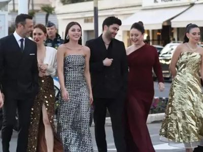 Kızılcık Şerbeti ekibi Cannes'da! Dizinin Nilay'ı Feyza Civelek kombiniyle dillere düştü: ''Bu ne rüküşlük!''