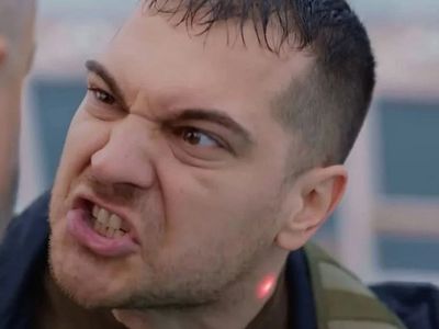 Bomba iddia! Çağatay Ulusoy'u uzun süre sonra ekranlara döndürmüştü: Gaddar dizisi final mı yapacak?