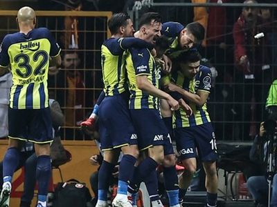 Fenerbahçe'de Luiz Gustavo Takımla Antrenmanlara Katıldı!