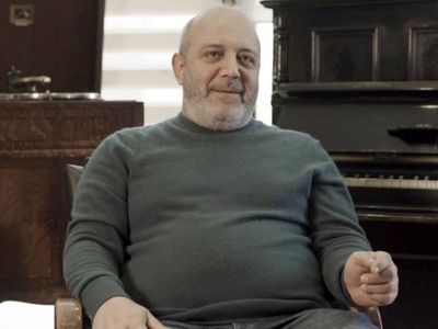 Hasan Saltık Kimdir?