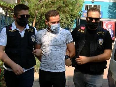 Ataşehir'de Kasalar Dolusu Kabağı Çöpe Atan Adama Sosyal Medyadan Tepki Geldi