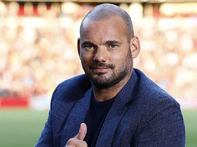 Eski Galatasaraylı Wesley Sneijder'den Hakan Çalhanoğlu hakkında dikkat çeken sözler!