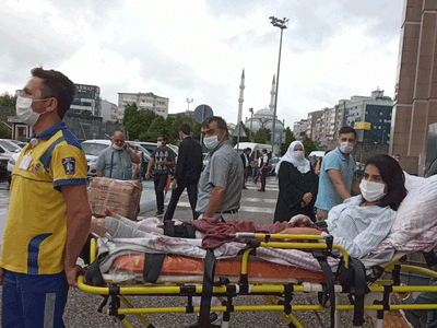 Kocası Tarafından Vurulan Kadın Duruşmaya Sedyeyle Katıldı