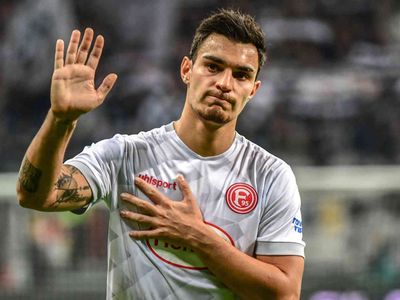 Fenerbahçe Kaan Ayhan Transferini Bitiriyor!