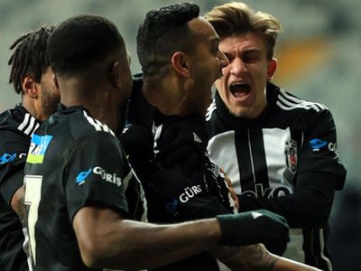 Beşiktaşlı Josef de Souza'ya Gremio Talip Oldu!