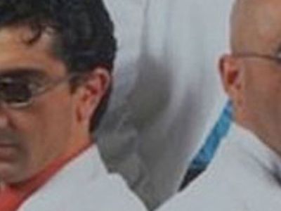 Ayna grubunu yıllarca kör sandık meğerse gözlük takmalarının nedeni yıllar sonra ortaya çıktı! Hiç kimse tahmin edemez