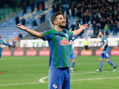 Galatasaray ve Çaykur Rizespor Oğulcan Çağlayan Transferinde Anlaşma Sağladı!