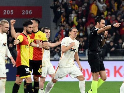 Göztepe Başkan Vekili Talat Papatya'dan Galatasaray Maçı Hakkında Sert Açıklamalar!