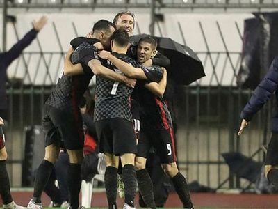 Beşiktaş'ın Yıldız Futbolcusu Domagoj Vida'ya Kötü Haber!