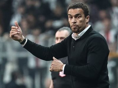 Beşiktaş Teknik Direktörü Valerien Ismael, Kenan Karaman'ın başka takıma transferi konusunda kararsız kaldı!