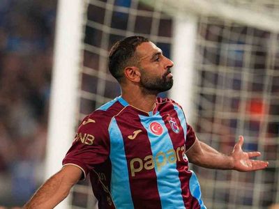 Trabzonspor, RAMS Başakşehir'i sahasında devirdi: 2-1