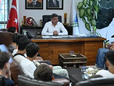 Kartepe'de gençler kampıyla hem öğrendi hem eğlendi