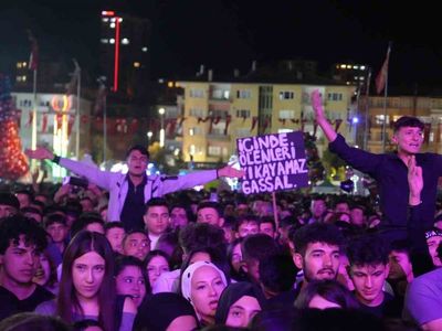 Sagopa Kajmer niğde'de unutulmaz bir konser verdi