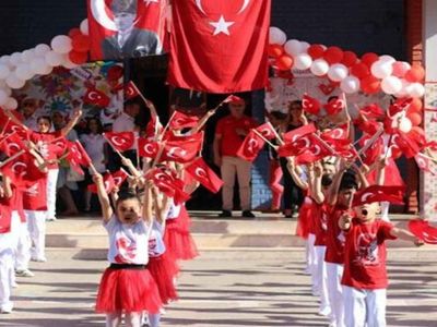 1, 2, 3, 4, 5 kıtalık 23 Nisan şiirleri