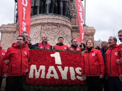 1 Mayıs Türkiye’de nasıl bir simgeye dönüştü: Emek mücadelesinin tarihsel yolculuğu