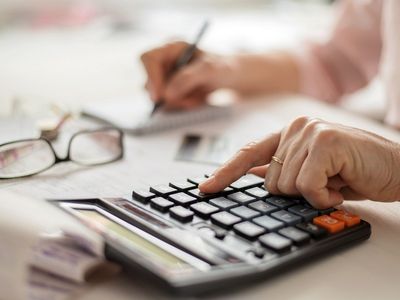 1 Milyon Emekliye Kötü Haber: Maaşlardan Yüzde 25’e Kadar Kesinti Geliyor