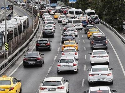 1 Ocak 2023 toplu taşıma ücretsiz mi? 2023 İETT, otobüs, metrobüs bedava mı?