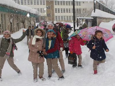 10,11 Mart İstanbul'da kar tatili var mı, olacak mı? İstanbul'da yarın okul var mı, tatil mi? İstanbul Valiliği son dakika açıklamaları