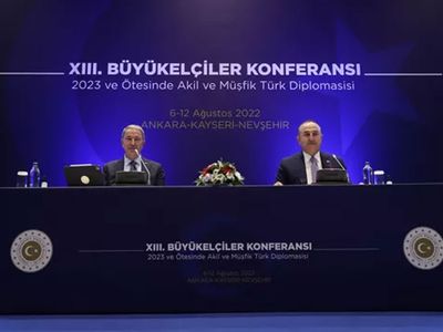 13. Büyükelçiler Konferansında Bakan Akar'dan Suriye harekatı mesajı!