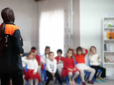 Miniklerin güvenliği için deprem ve yangın tatbikatı gerçekleştirildi