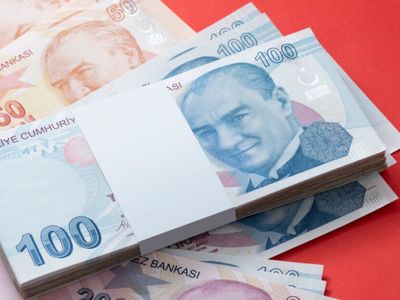 14 maddelik yeni şart Resmi Gazete’de yayımlandı: Kısa Çalışma Ödeneği şartları değişti