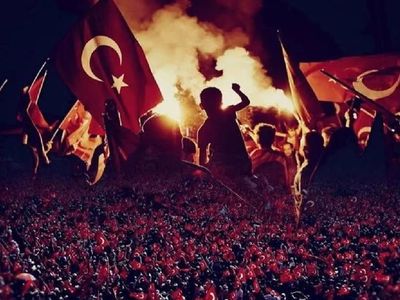 15 Temmuz mesajları. En güzel 15 Temmuz tweetleri, 15 Temmuz için anlamlı yazılar!