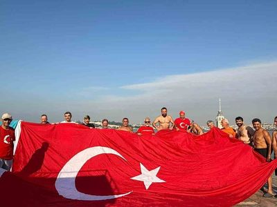 15 Temmuz’un 10’uncu yılında Boğaz’da anma yüzüşü