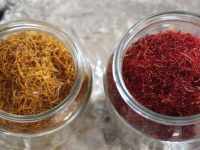 150 bin çiçekten üretiliyor: Kilosu 80 bin liraya satılıyor