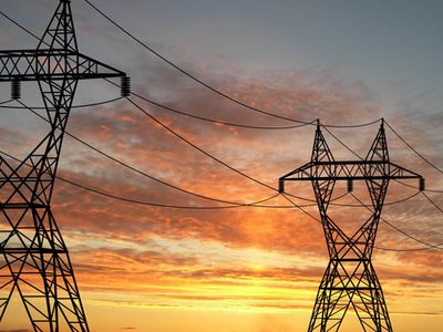17 Mart İstanbul Avrupa Yakasında Elektrikler Ne Zaman Gelecek?