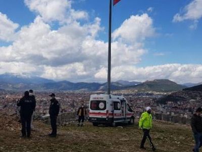 17 Yaşındaki Genç Kız Bıçaklanarak Öldürüldü
