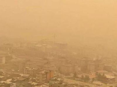 18 Nisan 2022 Pazartesi hava durumu nasıl olacak? Meteoroloji Genel Müdürlüğü 18 Nisan 2022 hava tahmin raporunu yayımladı: Kuvvetli yağış ve toz taşınımı uyarısı!