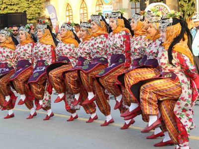 38. uluslararası hitit fuar ve festivali kortej yürüyüşüyle başladı