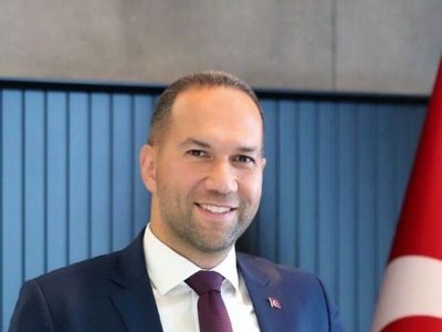 Başkan özdemir'den yeni eğitim yılı mesajı: eğitime yatırım, geleceğe yatırım