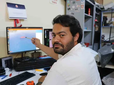 Üniversite öğrencileri yapay zeka destekli insansız deniz aracı geliştirdi