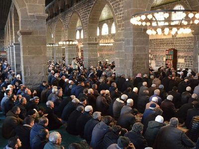 20 Ocak Cuma namazı saat kaçta? 2023 Diyanet Cuma namazı saati