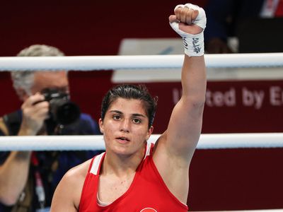 2020 Tokyo Olimpiyatları'nda Busenaz Sürmeneli'den Altın Madalya!