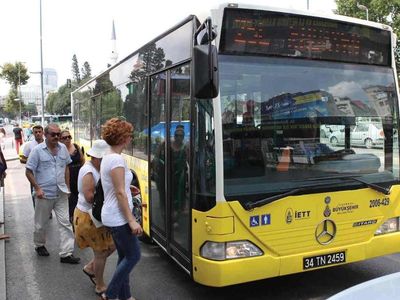 23 Nisan İstanbul'da İETT ücretsiz mi? 23 Nisan'da otobüs, metro, metrobüs ulaşımı bedava mı?