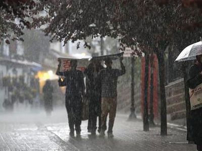  Meteoroloji'den Kritik Uyarı: Şiddetli Sağanak Geliyor
