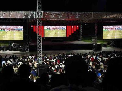 Odtü mezuniyet töreninde dünya kupası final heyecanı