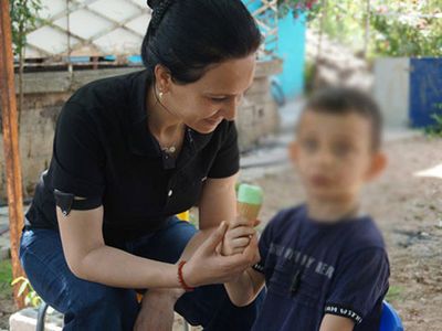 3 Yaşındaki Çocuğu Darp Eden Öğretmene Para Cezası Verildi