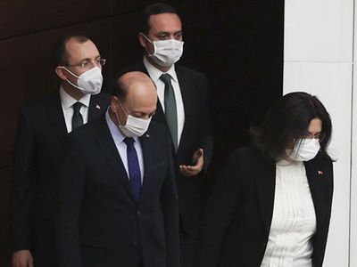 3 Yeni Bakan Meclis'te Yemin Etti