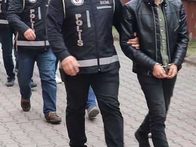 32 İlde FETÖ Operasyonu! 47 Polis Tutuklandı