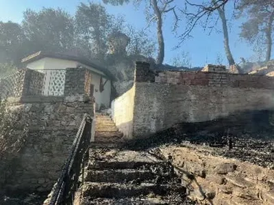 Kazdağları'ndaki orman yangını türbeye ulaşmadan kontrol altına alındı
