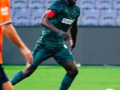 Başakşehir, Kocaelispor'u rahat geçerek sezona galibiyetle başladı