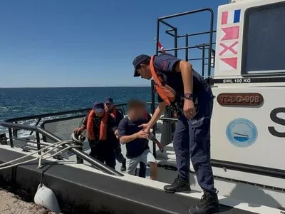Bozcaada açıklarında gemideki personel için tıbbi tahliye gerçekleştirildi