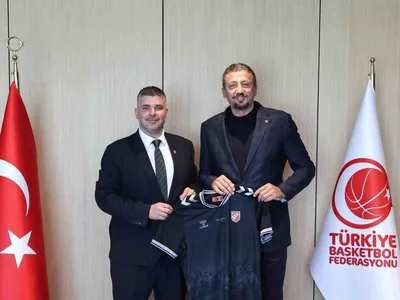 Karşıyaka spor kulübü TBF ile iş birliği için bir araya geldi
