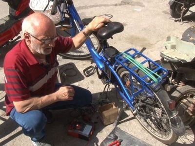 Elektrikli bisiklet ve scooter tamiri zorlaşıyor: Usta tamirciden kritik uyarılar