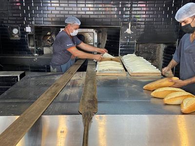 6 İlçede 'Aşı Olmayana Fırından Ekmek Satmama' Kararı